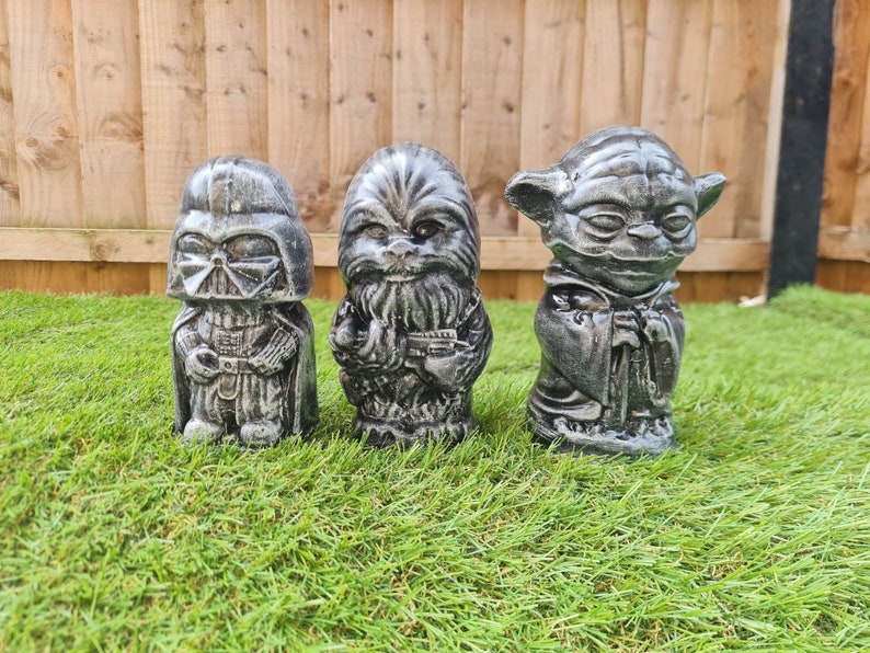 Star Wars Chewbacca, Vader, Yoda Garden Ornamentsblackfree UK P&P