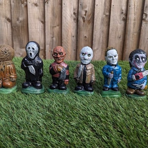 Halloween Horror Indoor/Outdoor Ornaments. Freddy, Jason, Michael, Ghostface, Sam and Deadite Ash-High Quality- Realistic: Free UK P&P!