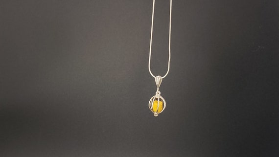 Sterling Silver Caged Yellow Yolk Baltic Amber Ge… - image 1