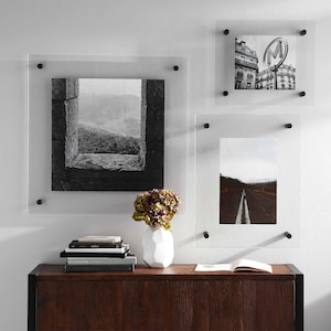 Clear Acrylic Floating Picture Frame: Modern Wall Art Display