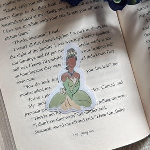 Tiana-Inspired Fairytale Princess Sticker | New Orleans Dreamer Vinyl Sticker for Journals, Water Bottles, and Laptops | Elegant Green Aesth