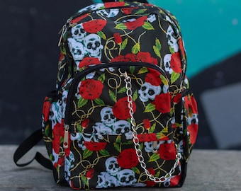 Skull and Roses - Backpack