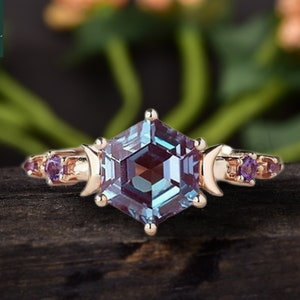 Hexagon Cut Alexandrite Ring Vintage Five Stone Amethyst Ring Rose Gold Moon Unique Engagement Ring Women Gemstone Anniversary Ring Gift