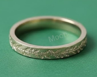 Floral Wedding Band / Vintage Look Wedding Ring / Women's Wedding Band / Romantic Wedding Band 14k Yellow Gold /Skinny Stacking Ring