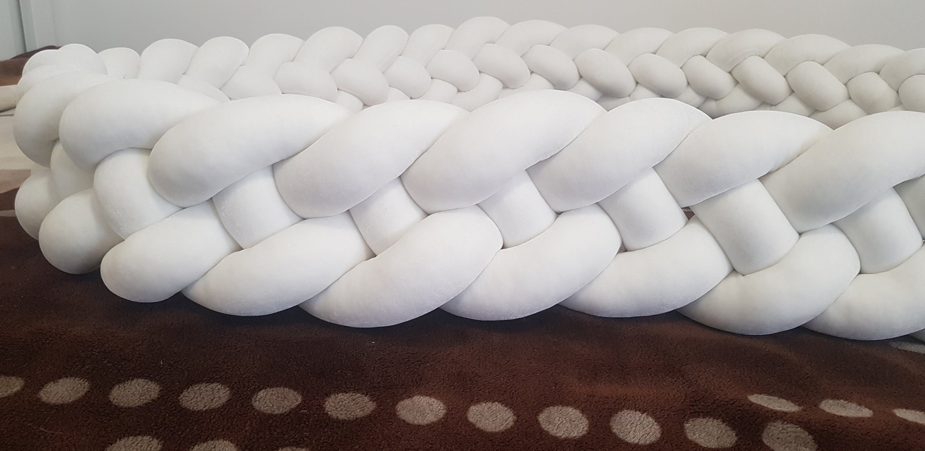 Tour de Lit Tressé - Tour Blanc 4 Bandes , Tour Tresse Bébé, Cadeaux en Velours