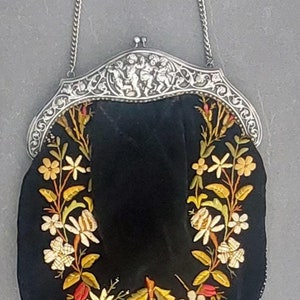 Antike wunderschöne riesige Crossbody Bag Silber Osterode Germany Frame Putto Engel Blumen Stickerei Perlen Körper & PerlenTassle Geschenk
