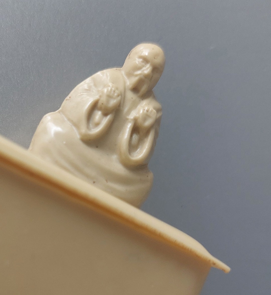 Art Deco Celluloid Box / Pill Box 1930s England Chinoiserie Confucius ...