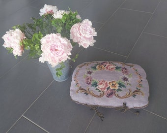 Bellissimo ricamo vintage Petit Point Cuscino per divano Divano Deco Cuscino Colore lavanda Design floreale Boudoir Rose Regalo rococò