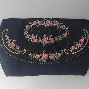 Petit Point Handbag Clutch Bag Evening Bag Art Deco 1920s Beautiful Gift