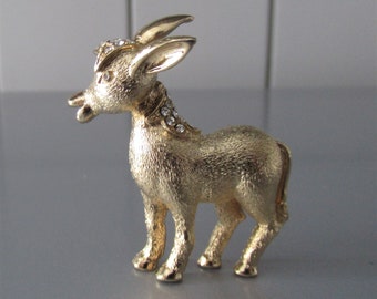 Broche vintage CORO Trembler em forma de burro, década de 1950, EUA, dourado, 4,5 cm x 4 cm, para presente.