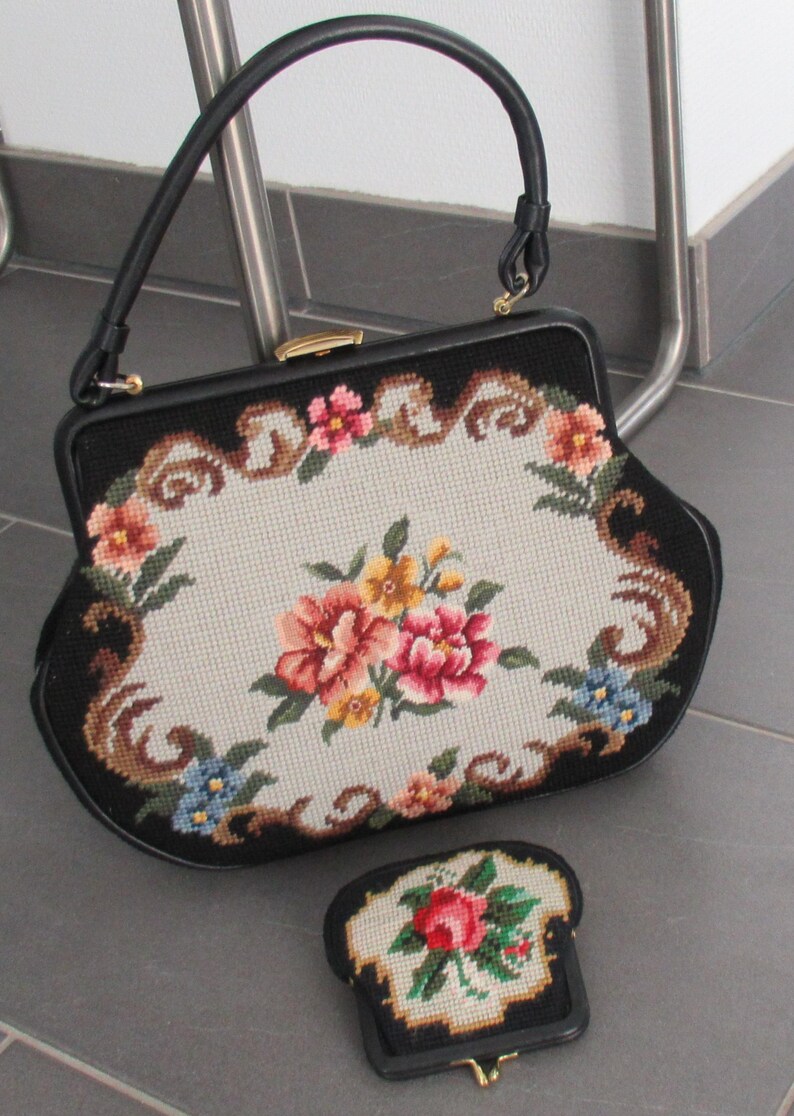 Vintage Needlepoint Handbag & Coin Purse SET ,both Leather Lining, Gift image 8