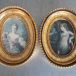 Vintage Florentine Frames & Silk Print Beautiful PAIR 2 Large Wall Hanging golden Frames Baroque Portrait Paintings excellent condition GIFT