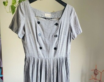 Vintage 50s 60s Frolic Time California Checkered Pleated Cotton Plaid Dress RARE Navy White Small Medium Side Metal Zipper