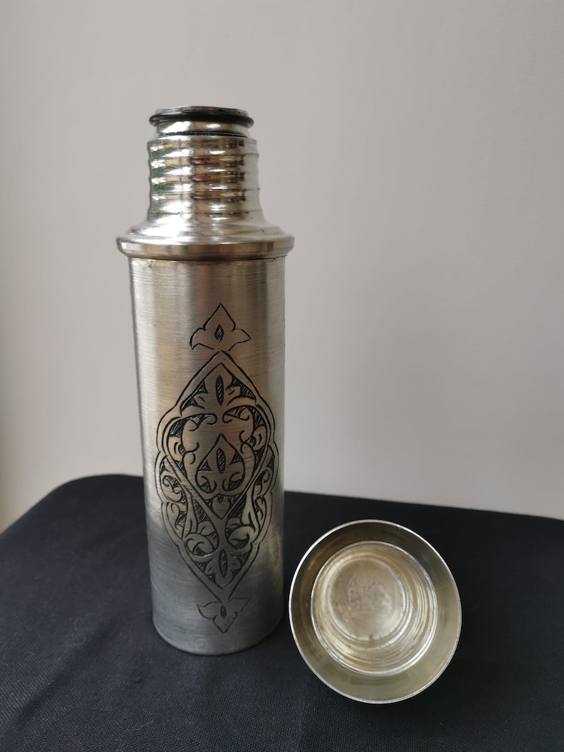 Drinking water stored in a pure copper vessel has many major health benefits bringing your body in harmony.