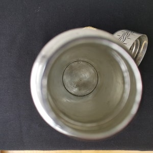 This unique tool for staying hydrated and mindful will remind you of the importance of nature, health, and wellness.