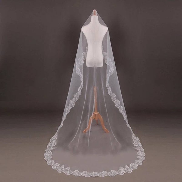 voile long en tulle blanche 3 ou 5 mètres bordure en dentelle mariee coiffure mariage