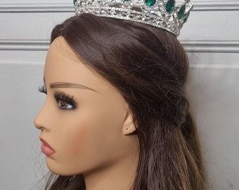 couronne royale argenté et pierre verte  diadème mariage accessoire mariée coiffure