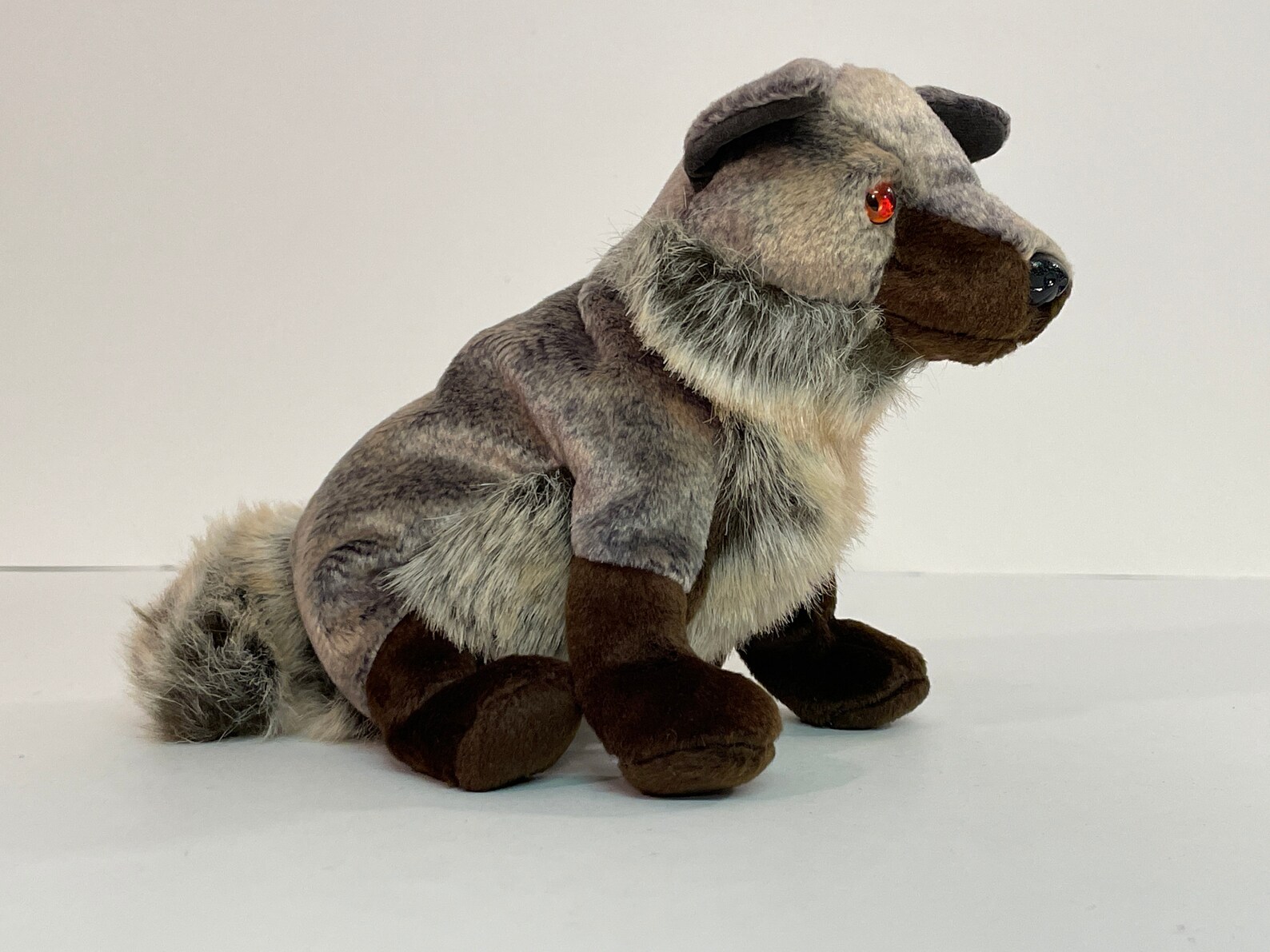 2000 Howl the Wolf Ty Beanie Baby 4310 6th Gen Red Heart Etsy