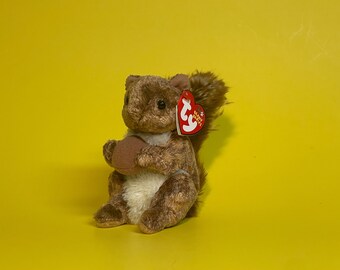 2003 Nutty the Squirrel Ty Beanie Baby 4587 - 11th Gen Red Heart Hang Tag Soft Brown Forest Woodland Animal Stuffed Plush Bean Bag Toy Doll