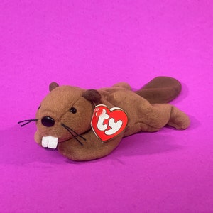 1996 Bucky the Beaver Ty Beanie Baby 4016 - 3rd Gen Red Heart Hang Tag Brown Aquatic Cute Critter Animal Stuffed Plush Bean Bag Toy Doll