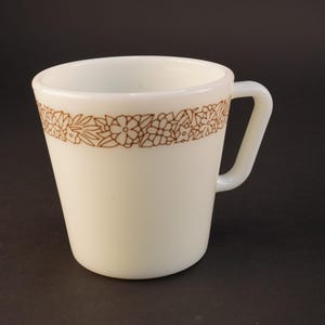 Replacement Vintage Pyrex Woodland Brown Milk Glass Coffee Mug with D-Handle, Single Mug