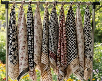 Set mit 10 indischen Baumwoll-Bandanas, Handblockdruckschals