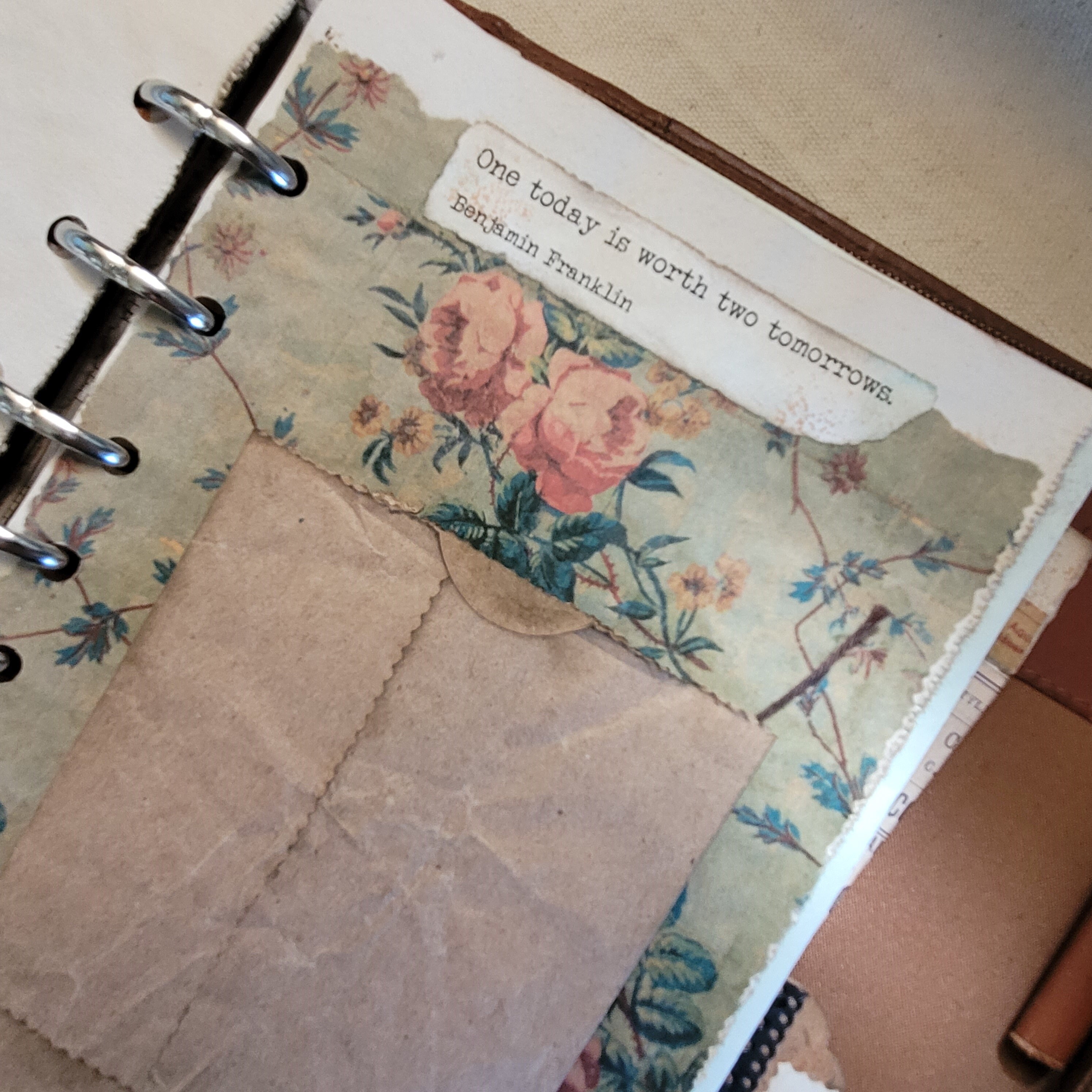 Vintage Planner Junk Journal - Timeless Elegance Meets