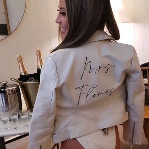 Veste en cuir pour mariée | Veste mariée | Veste Mme | veste femme | Cadeau Mme | Cadeau de mariage | Cadeau mariée |