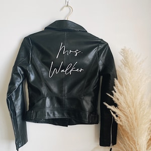 Veste en cuir pour mariée | Veste mariée | Veste Mme | veste femme | Cadeau Mme | Cadeau de mariage | Cadeau mariée |