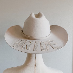 Cappello da cowboy per sposa / Cappello da sposa western per addio al nubilato / Cappello da sposa western per sposa e addio al nubilato / Cappello da sposa personalizzato / Cappello da sposa