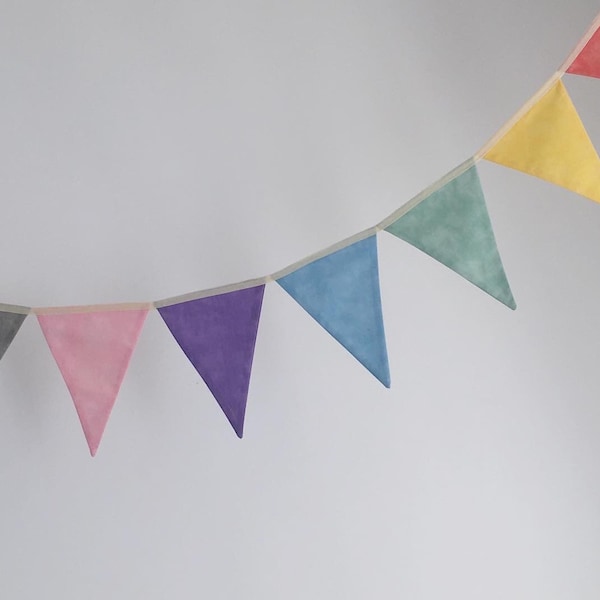 Pastel Rainbow Bunting, idée de suspension murale pour chambre d'enfant, chambre d'enfant, accessoire photo, baby shower