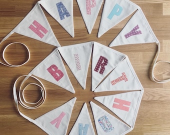 Banderines de tela con flores para feliz cumpleaños, guirnalda de Bon Anniversaire, guirnalda de tela para cumpleaños de niñas, pancarta de celebración personalizada, ECOLÓGICA