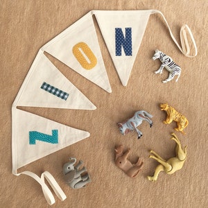 Striscione con bandiera con nome, bandierine personalizzate per la cameretta dei bambini, striscione con bandiera con nome per il compleanno, striscioni con nome, striscione con bandiera in tessuto personalizzato, cameretta dei bambini