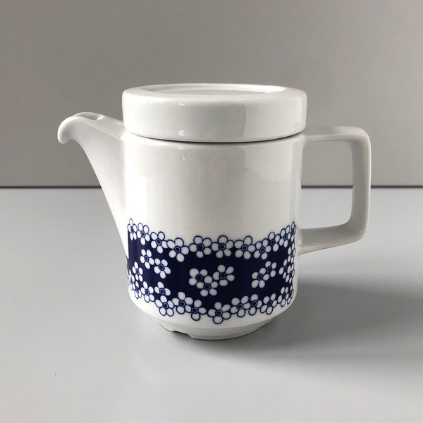 Kännchen RATIONELL Weiß Blumenmuster Porzellan DDR Kaffeekanne Mitropa Blau Midcentury GDR