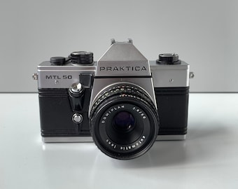 PRAKTICA camera MTL50 with lens 50 mm Domiplan Meyer-Optik GDR analog camera OrwoFilm DDR Dresden Zeiss