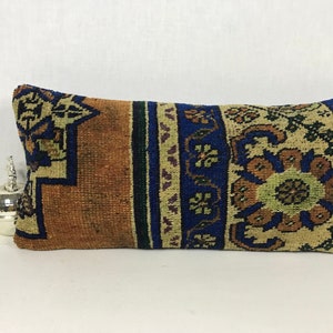 Vintage Kilim Pillow, Turkish Carpet Pillow, 10x20 Kilim Pillow, Anatolian Accent Pillow, Boho Decor, Ethnic Kilim Pillow, Kilim Lumbar