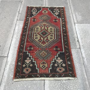 Handmade wool rug, Small Turkish Rug, Small Entryway Rug, Small Vintage Oriental Rug, Turkish Bathroom Rug,Wool on handwoven, 2x3 Small Rug
