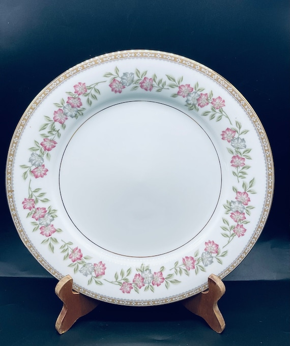 Vintage Noritake China 5408 Cordell 4 Dinner Plates and 4 Salad