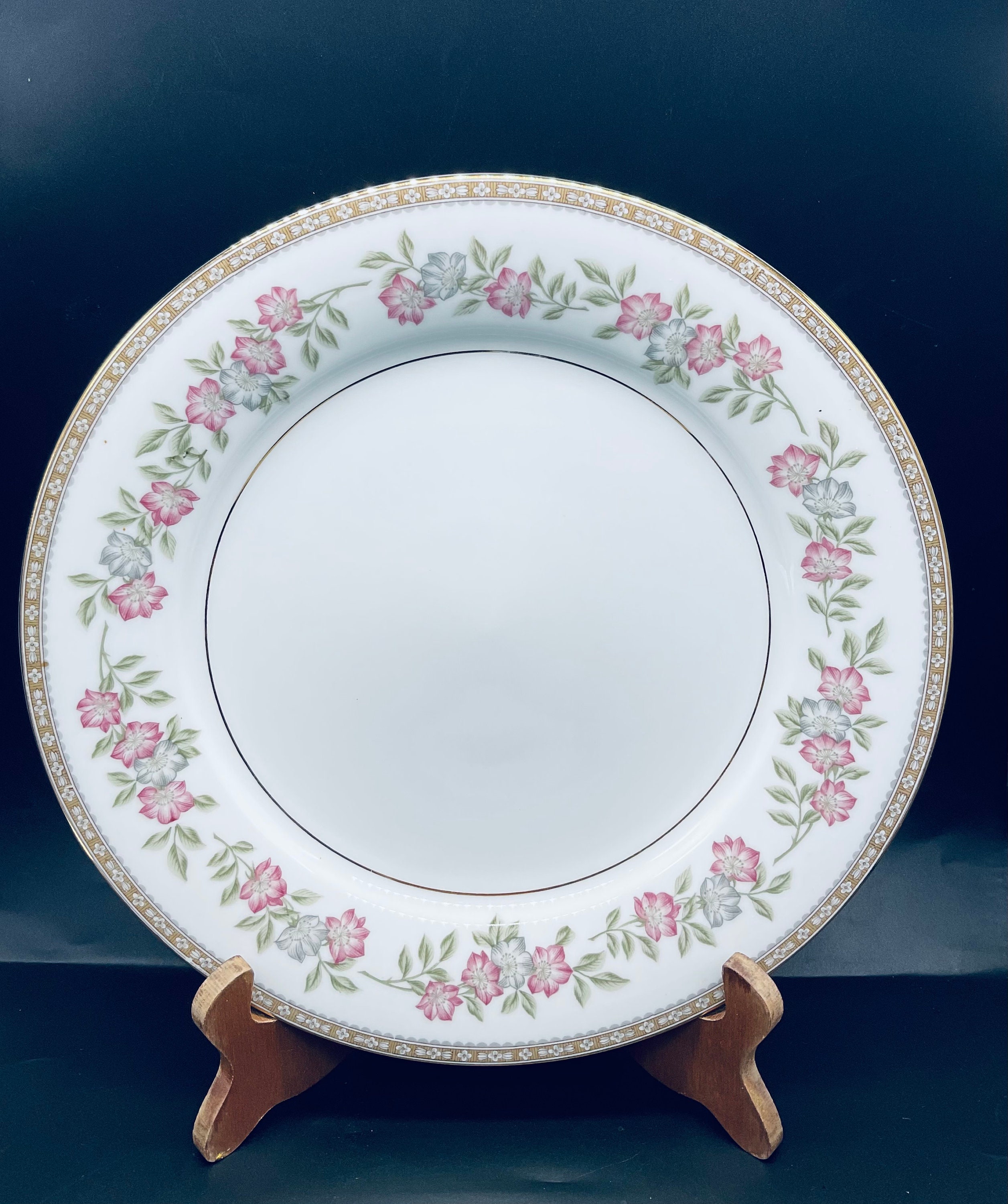 Vintage Noritake China 5408 Cordell 4 Dinner Plates and 4 Salad