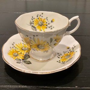 Vintage Royal Albert Bone China England Tea Cup and Saucer Yellow Flowers
