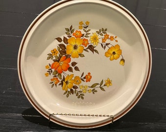 Vintage Casual Elegance Hearthside Chablis 576 Floral Stoneware Round Platter