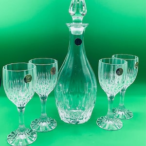 Vintage Bretagne Cristal D Arques 5 Piece Wine Service/ Carafe and 4 Wine Glasses