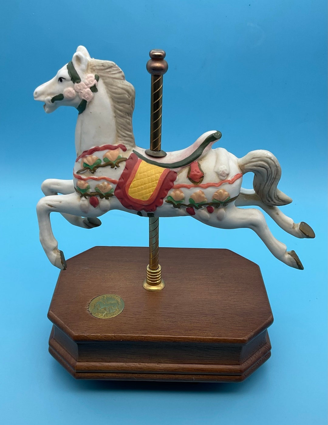 Vintage Carousel Collection 2nd Edition Love Story Music Box White