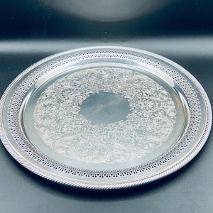Vintage WM Rogers 172 Silverplate Round Pierced Edge 15” Tray
