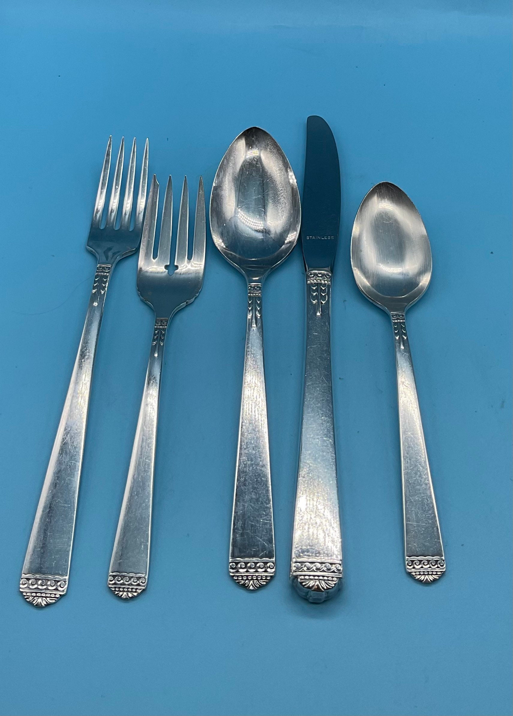 Vintage 1881 Rogers Oneida LTD Silverplated 5 Piece Place Setting