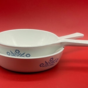Vintage Corning Ware ,,Blue Cornflower 2- Piece Souce Pans