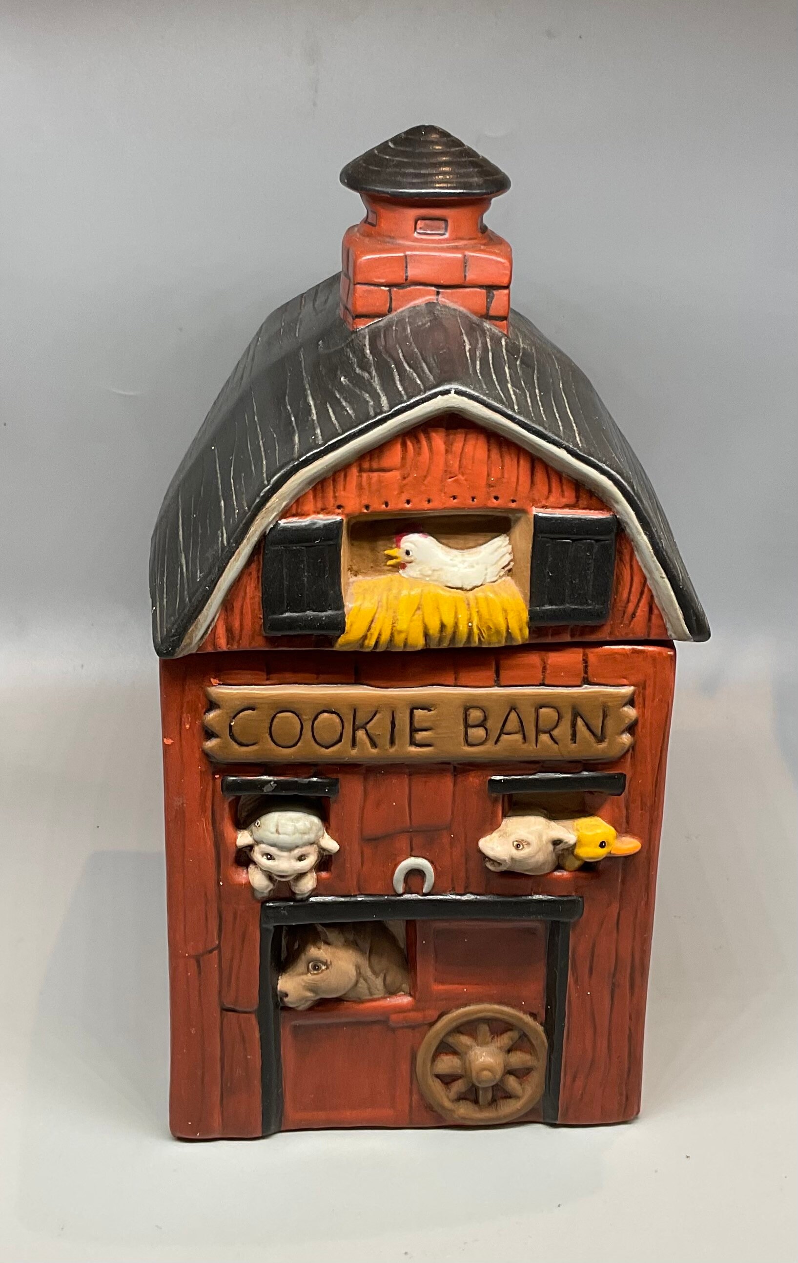 Vintage Collectibles Twin Winton Red Barn Cookie Barn Canister/jar