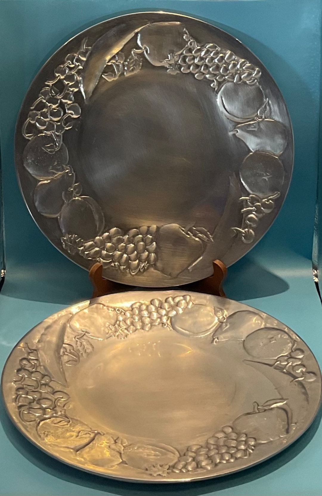 Vintage Wilton Armetale Pewter With Embossed Fruits Set of Round - Main Image