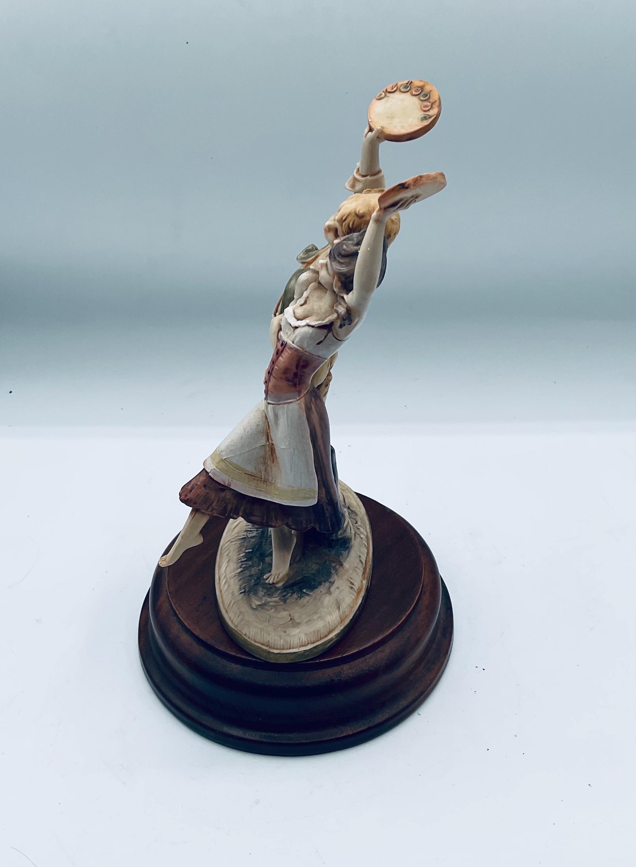 フォンタニーニ工芸品手彫『Depose Italy #606』踊る少年 フィギア Vintage Fontanini Depose Italy Dancers Musical Figurine Designed
