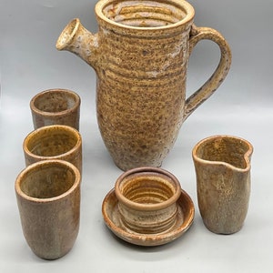 Vintage Earthenware Pottery Tea Set with Teapot, Creamer ,Sugar Bowl and 3 Cups (6 Pieces)